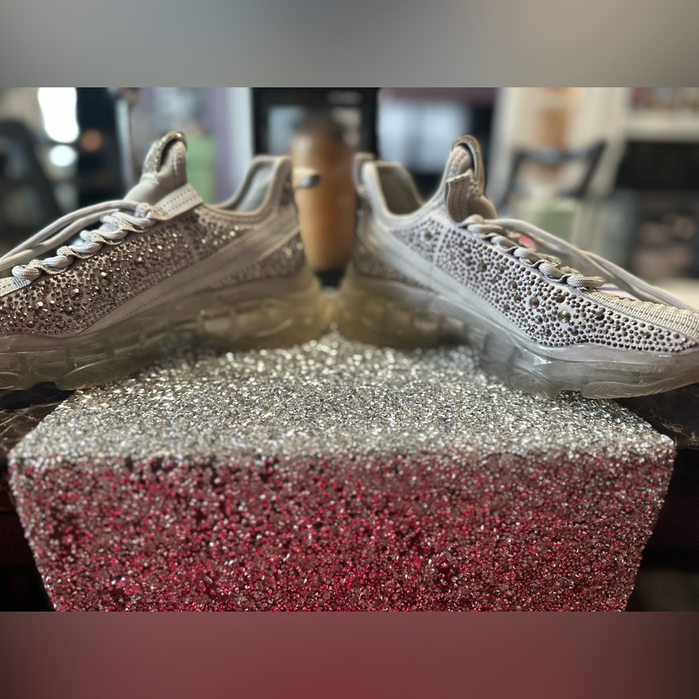 Steve Madden sneakers